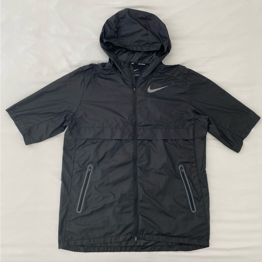Nike Shield Short Sleeved Jacket JDI Embossed Black Men’s Large 928491-010